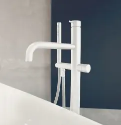 Waterevolution Flow vrijstaande badkraan met handdouche mat wit T133BR

Waterevolution Flow szabadon álló fürdőcsaptelep kézi zuhannyal, matt fehér T133BR