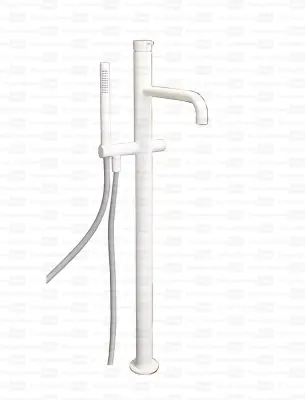 Waterevolution Flow vrijstaande badkraan met handdouche mat wit T133BR

Waterevolution Flow szabadon álló fürdőcsaptelep kézi zuhannyal, matt fehér T133BR