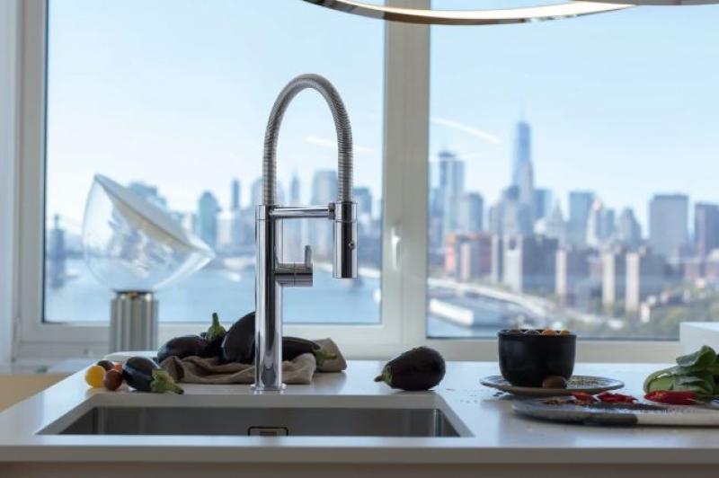 Franke Pescara Semi Pro L Konyhai csaptelep, rugalmas kifolyó, króm 115.0393.975