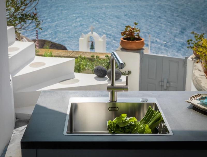 Franke masszív rozsdamentes acél konyhai csaptelep Atlas Neo forgatható kifolyó 115.0521.435