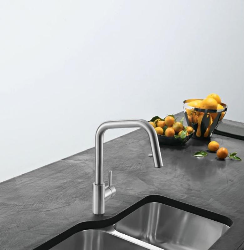 Franke Keukenkraan Kubus uittrekbare handdouche roestvrijstaal 115.0529.207

Franke Kubus konyhai csaptelep kihúzható kézi zuhannyal rozsdamentes acél 115.0529.207