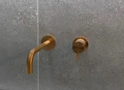 Waterevolution Flow ingebouwde wastafelkraan PVD Geborsteld Koper met uitloop 25cm T116CPE-25