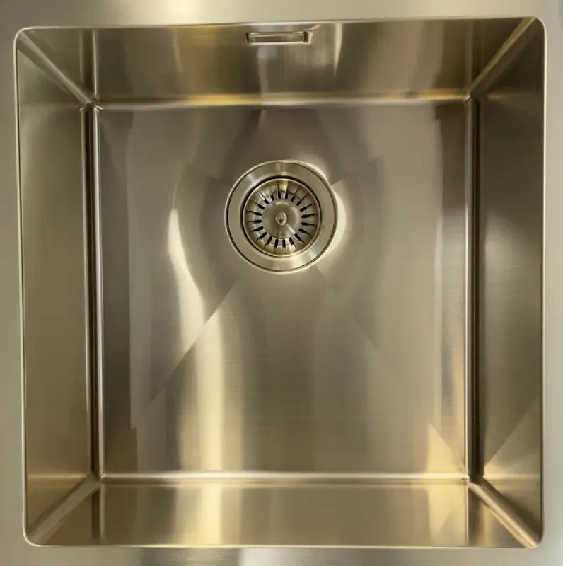 Ausmann Mosel RVS mosogatótál arany színű PVD gold 50x40 alsó beépítésű felső beépítésű és felülről beépítendő 080921