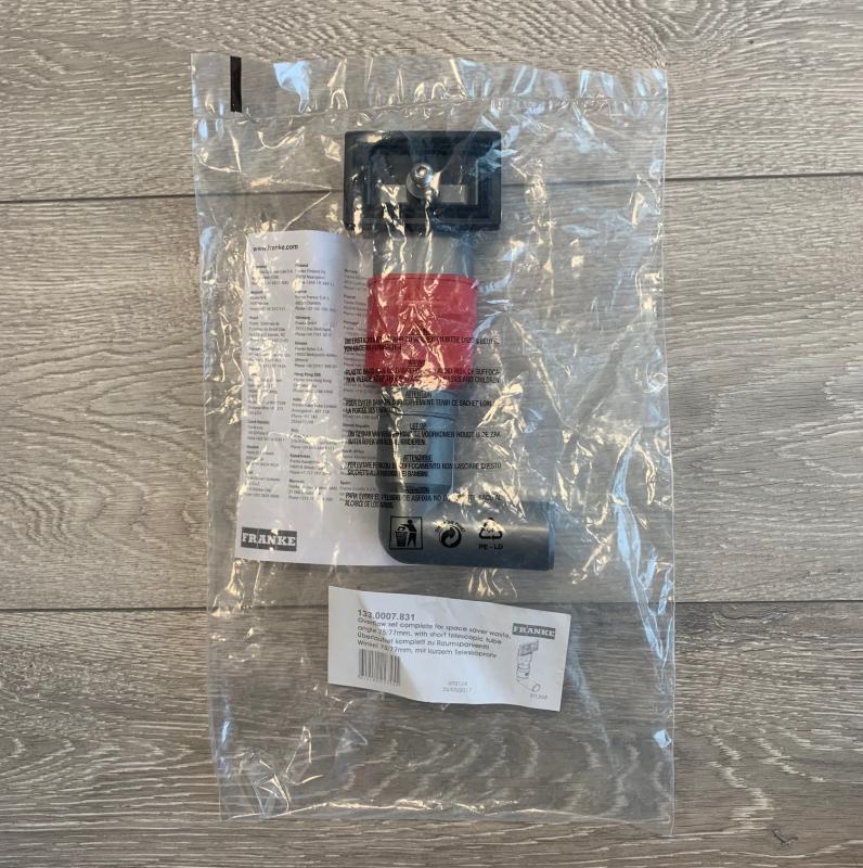 Franke Túlfolyószerelvény Univerzális Sarok 75/77 133.0036.499