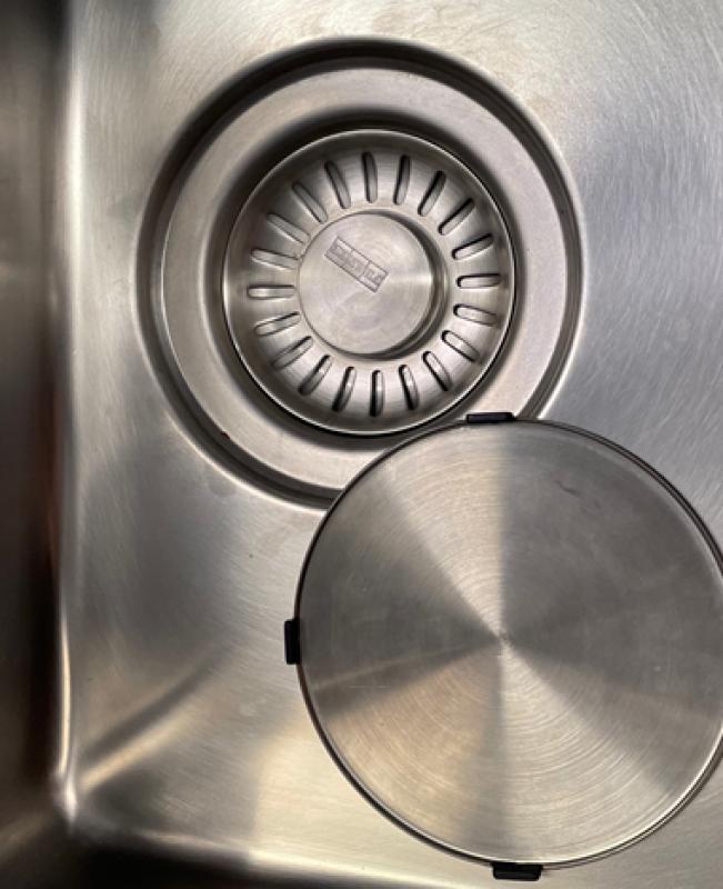 Franke Mythos MYX 110.16 rozsdamentes acél kis mosogatótálca 16x40cm alsószerelés 122.0638.196