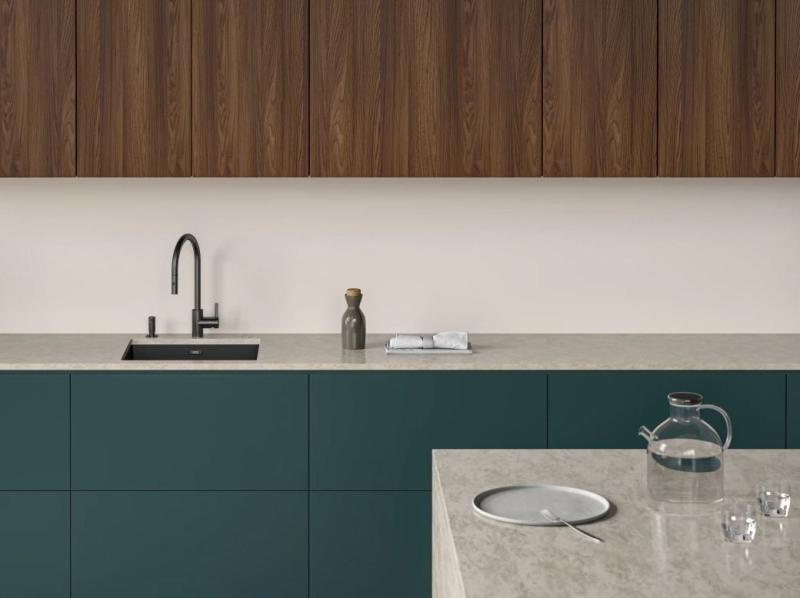 Franke Keukenkraan Eos Neo met uittrekbare sproeikop, geborsteld zwart 115.0613.671