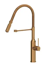 Quadri Stamford hoge keukenmengkraan met flexibele uitloop PVD geborsteld koper 1208956078

Quadri Stamford magas konyhai csaptelep rugalmas kifolyóval, PVD kefélt réz 1208956078