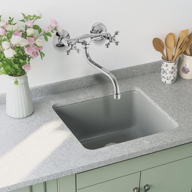 AquaTrimo Vivaldi klasszikus konyhai fali csaptelep króm 21VV7068CM