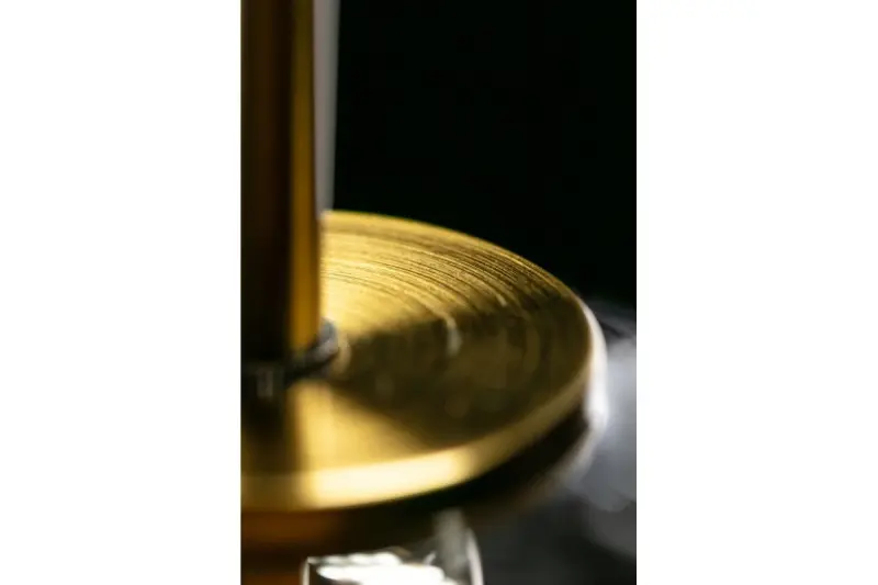 Decor Giglas gömb alakú üveglámpa 8013