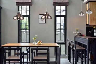 Decor Marite klasszikus függőlámpa barna színezett üveg átmérő 26 cm 7108