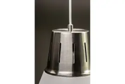 Here is the translation in Hungarian:

"Decor Gianni stílusos fehér függőlámpa, 22 cm átmérőjű, 8075"
