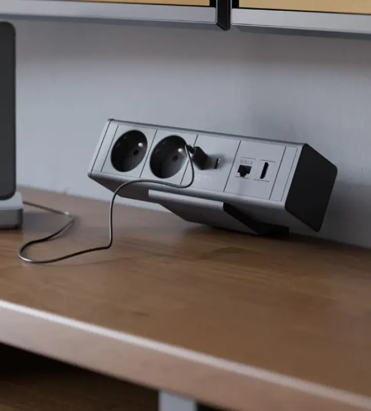 Indux Desk iroda vagy asztali mat fekete fém földelt aljzat (2x) 1xUSB A, 1xUSB C, 1xRJ45 és 1xHDMI 1208957920