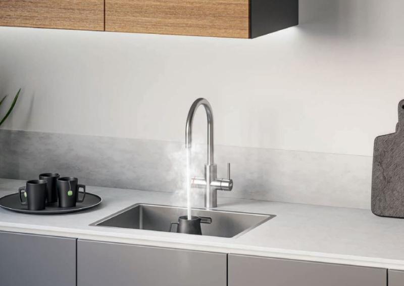 Franke Maris water hub 4L bojler 3-1 Touch elektronikus forró víz csaptelep rozsdamentes acél 160.0702.531