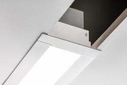 Decoratieve kader voor inbouwmontage van LUNA armatuur 120 cm wit. 1208965298