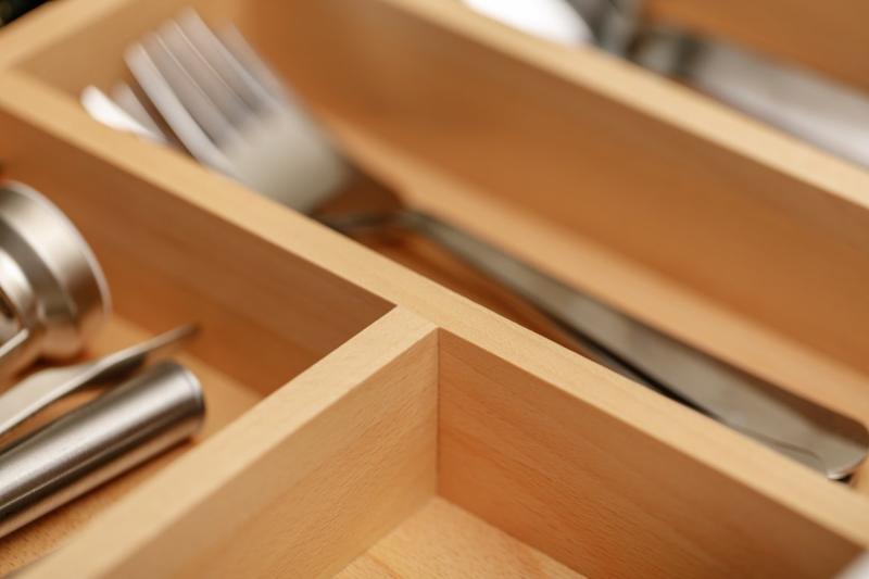 Decor Cutle Evőeszköztartók Állítható evőeszköztartó Szín Bükk 1208966290