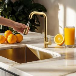 Pure.Sink Elite Steel Crystal-S kuhinjska slavina PVD Brušeno zlato s izvlačnim izljevom PS8050-60