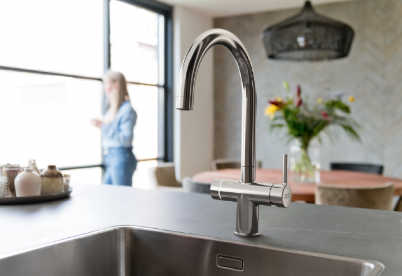 Franke Maris water hub 7L boiler 3-1 Touch elektronikus forró víz csaptelep króm 160.0713.580