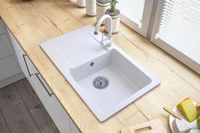 Graniteland Liri Granit Fehér mosogató csepegtetővel 765x448 mm 1208969990