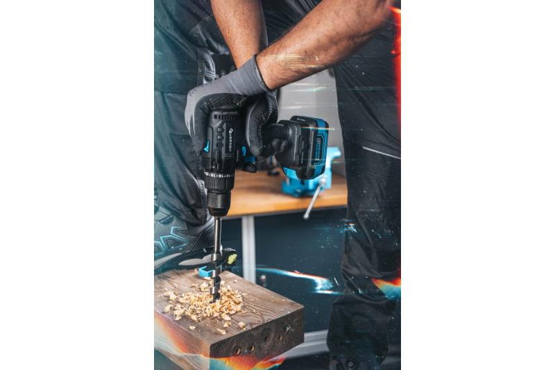 HÖGERT erős 18V akkumulátoros csavarhúzó fa és fém számára