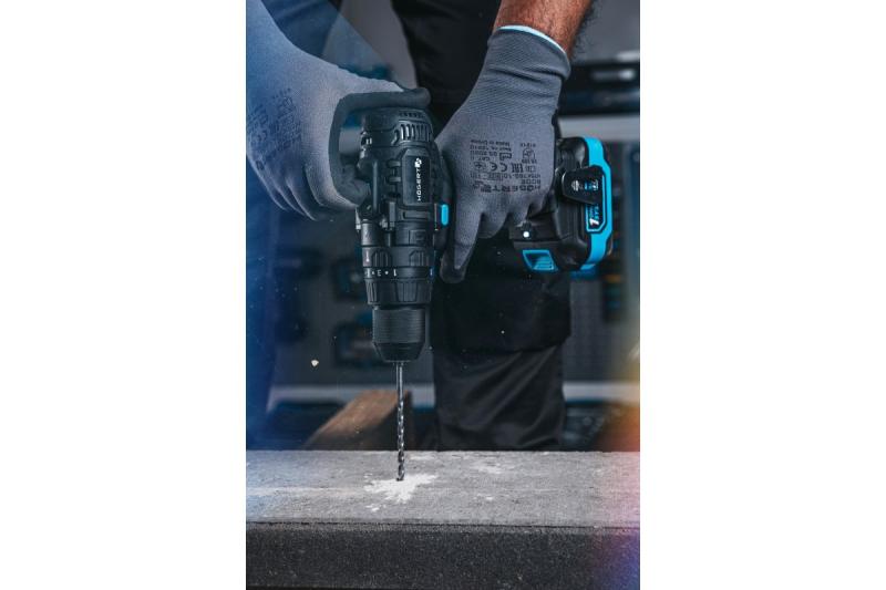 Högert Akkumulátoros ütvefúró 18V tégla, kő, fa, fém számára