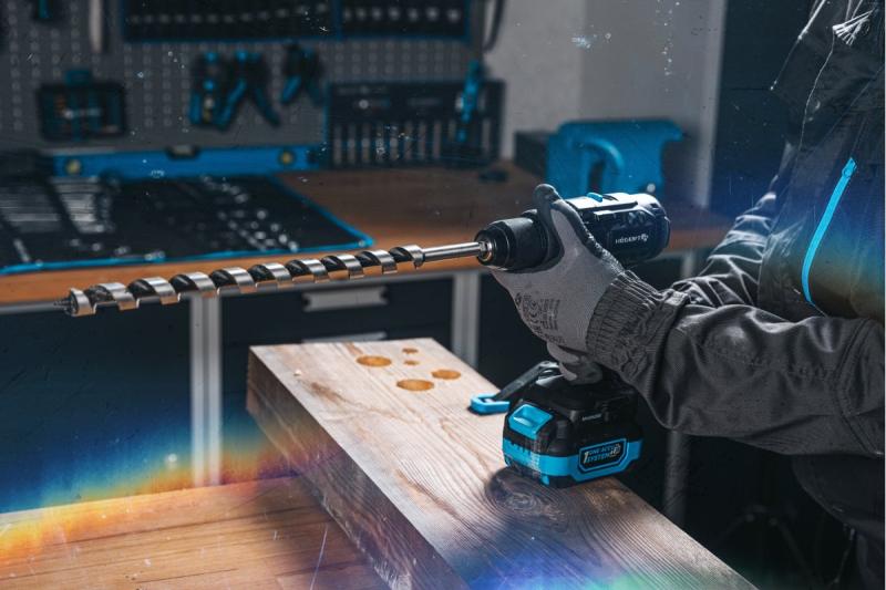 Högert borstelloze accu klopboormachine 18V voor baksteen, kő, fa, fém és műanyag.