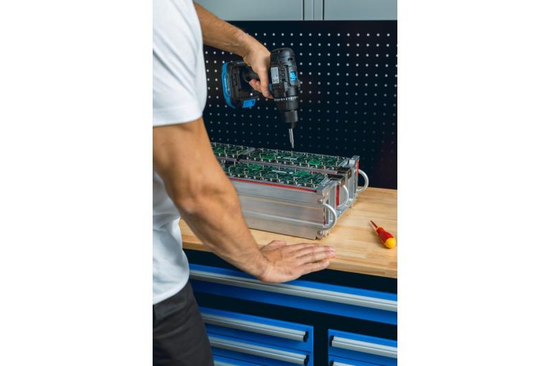 HÖGERT accu-boor 18V, set met accu, oplader, bithouder, boorhouder