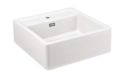 Ausmann Ceramic Panor Shade Kerámiai Fehér Butler Mosogató - Beépíthető és Félbeépíthető 630 x 597 mm csaptelephellyel és rozsdamentes acél dugóval 1208970560