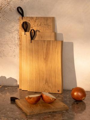 Woodsea Chop-Chop Oak XL - Tölgyfa vágódeszka 50x24cm bőr fogantyúval 1208971542
