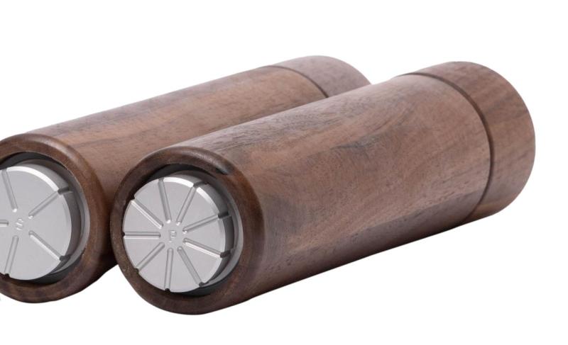 Woodsea Upside Down Dió - Diófa sótartó Ø5.4x22.5 cm 1208971593