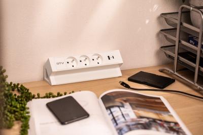 Basco bútoraljzat, 3 x földelt aljzat, USB A+C, 1,5 m kábel, fehér, szereléssel