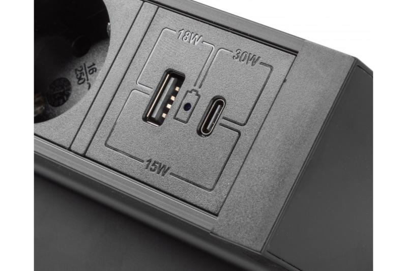 Basco bútoraljzat, 3 x földelt aljzat, USB A+C, 1,5 m kábel, fekete szerelvénnyel