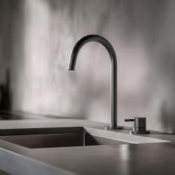 Pure.Sink Luxion 2 lyukas Gun metal konyhai csaptelep kerek kifolyóval PLX2HR-61