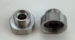 Pure.Sink Átmeneti csőcsatlakozó rozsdamentes acélból, 3/8 külső méret (férfi) és 1/2 belső méret (nő) között. 2 darabos készlet PS3812-00