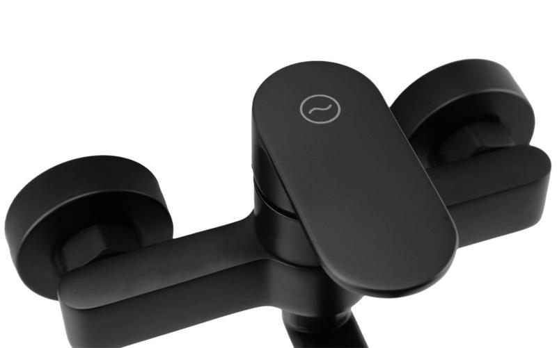 Aquanello Casa Egykaros konyhai fali csaptelep, fekete, 20 cm-es kifolyóval BL-1420-CS