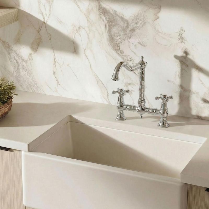 Aquanello Heritage Ascot Klasszikus konyhai csaptelep, nosztalgikus stílusú, króm, keresztkaros CR-0011-HA