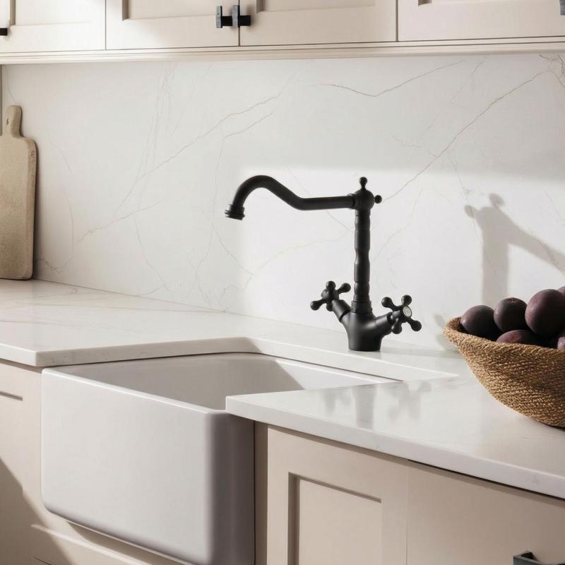 Aquanello Heritage Ascot Klasszikus konyha – nosztalgikus konyhai csaptelep, fekete, derékszögű kifolyóval BL-4002-HA