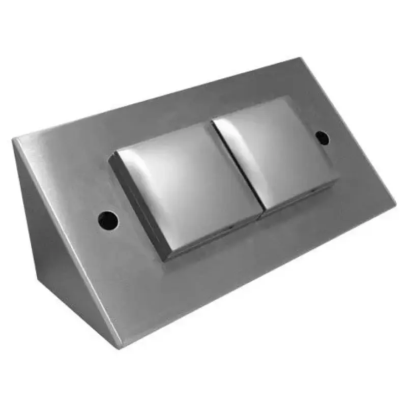 Stekkerdoos met 2 stopcontacten voorzien van klapdeksels en randaarde ST3900ST